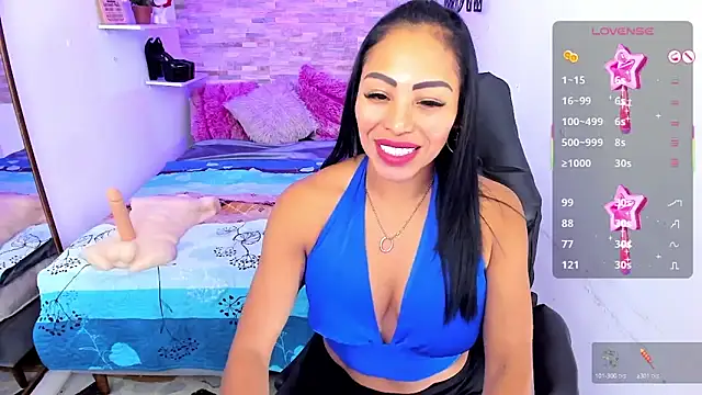 Snapshot of CindyWilliams_ chatting on November 20, 3:39 am CindyWilliams online show from November 20, 3:39 am