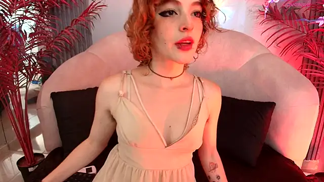 Snapshot of EvaHalsey chatting on September 9, 7:35 pm EvaHalsey online show from September 9, 7:35 pm