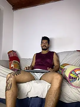 Snapshot of AndresSmith__ chatting on January 18, 10:41 am AndresSmith online show from January 18, 10:41 am