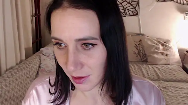 pepper milf online show from December 17, 7:37 pm