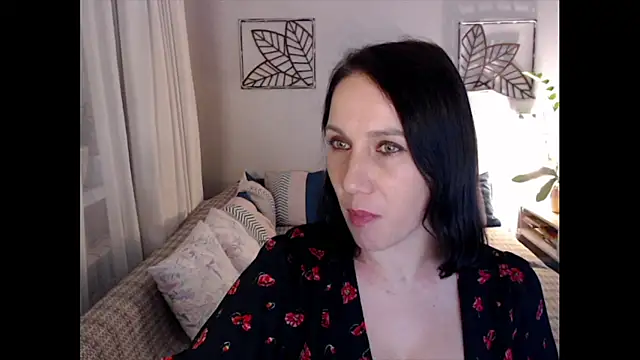 pepper milf online show from April 3, 4:49 pm