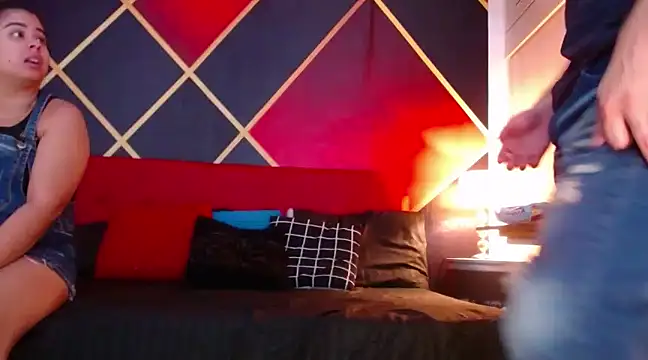 CindyandCarlo online show from December 27, 4:10 pm