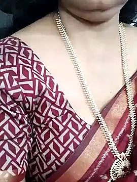 Snapshot of Deepthi_Mysore chatting on January 14, 8:31 am Deepthi Mysore online show from January 14, 8:31 am