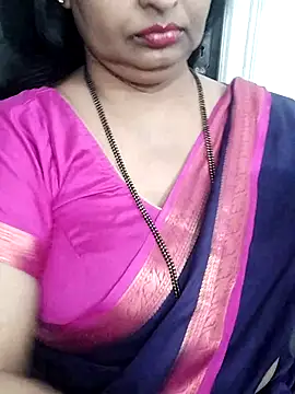 Snapshot of Deepthi_Mysore chatting on February 22, 11:46 am Deepthi Mysore online show from February 22, 11:46 am
