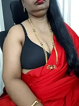 Snapshot of Deepthi_Mysore chatting on November 19, 3:56 pm Deepthi Mysore online show from November 19, 3:56 pm