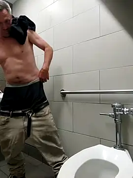 ed44435 online show from October 28, 4:27 am