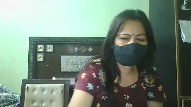 Snapshot of couplesuni chatting on May 13, 6:49 pm couplesuni online show from May 13, 6:49 pm