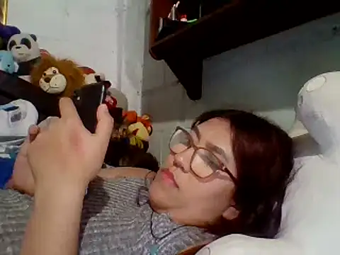 dafne19  online show from February 4, 8:02 am