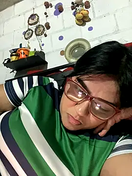 dafne19  online show from November 16, 4:07 am