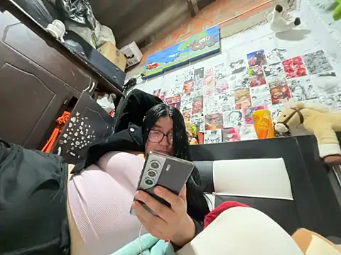 dafne19  online show from April 10, 3:34 am