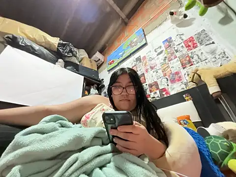 dafne19  online show from June 23, 4:32 am