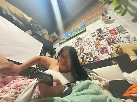 dafne19  online show from June 24, 3:05 am