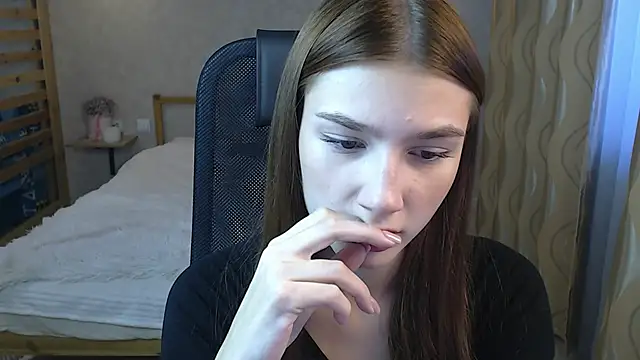 AnaHoney online show from October 14, 7:09 am