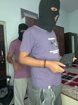 Sexy bitch 23 online show from February 4, 1:44 am