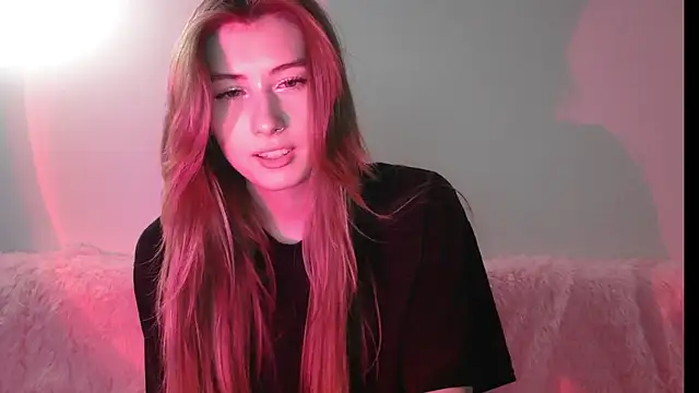 ErikaShyy online show from December 30, 4:51 pm