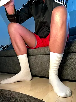 nikeaddicted2 online show from December 21, 8:10 am