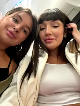 Sophie Avory online show from October 8, 4:15 pm