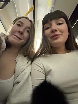 Sophie Avory online show from March 11, 5:19 pm