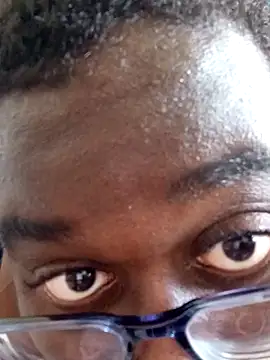 Snapshot of Jeanlaurent972 chatting on October 27, 6:12 pm Jeanlaurent972 online show from October 27, 6:12 pm