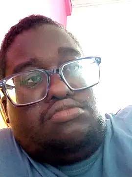 Snapshot of Jeanlaurent972 chatting on November 1, 3:36 pm Jeanlaurent972 online show from November 1, 3:36 pm