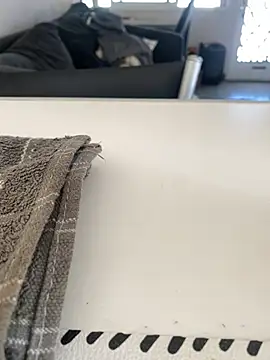 Julian 23312 online show from March 4, 4:24 pm