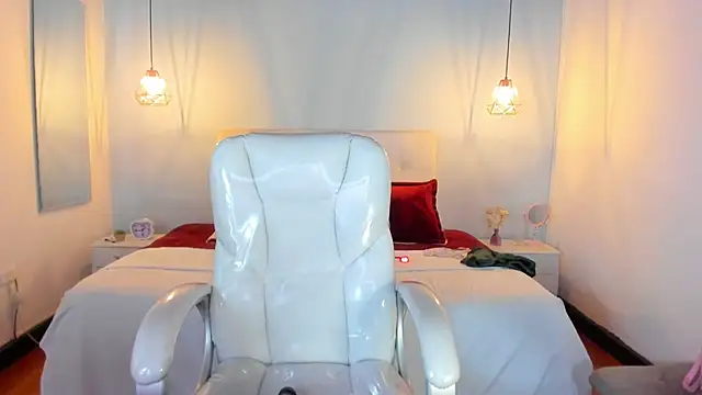 Emma23   online show from December 7, 3:04 am