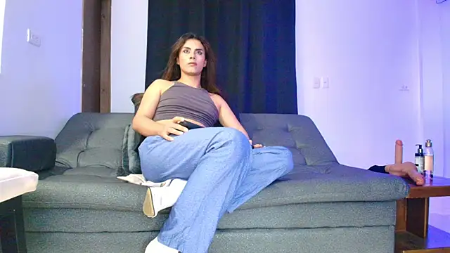 MissPrestige online show from April 15, 7:59 am