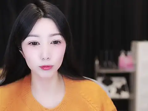 Nuyoah-77 online show from October 15, 2:50 pm