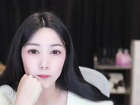 Nuyoah-77 online show from November 2, 1:57 pm