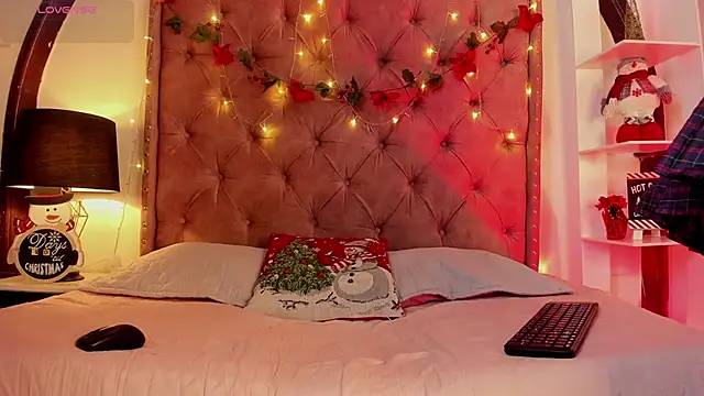 LadyAvalon online show from December 20, 8:01 pm