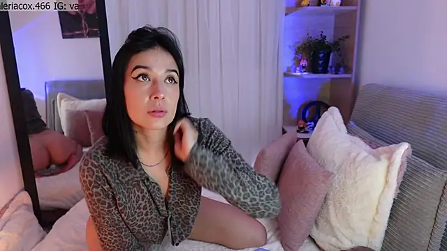 Snapshot of ValeriaCox chatting on November 15, 9:00 pm ValeriaCox online show from November 15, 9:00 pm