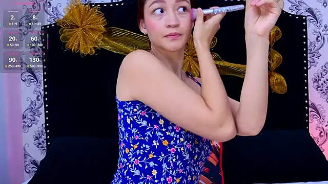 SaaraBrown online show from December 22, 12:35 pm