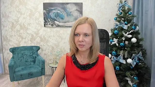 AgathaKlouin online show from December 24, 10:39 pm