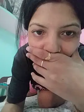 Hotty-Divya online show from May 22, 5:36 am