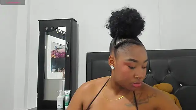 Natassha brown1 online show from October 16, 1:06 am