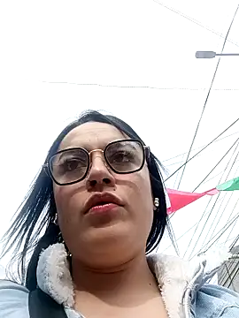 Lesly 10- online show from December 12, 8:10 pm