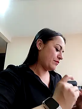 Lesly 10- online show from March 10, 10:45 pm