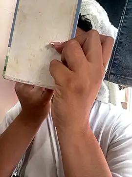 kae styles online show from January 11, 4:01 pm