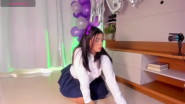 Snapshot of Elii_ross chatting on October 28, 7:16 pm Elii ross online show from October 28, 7:16 pm