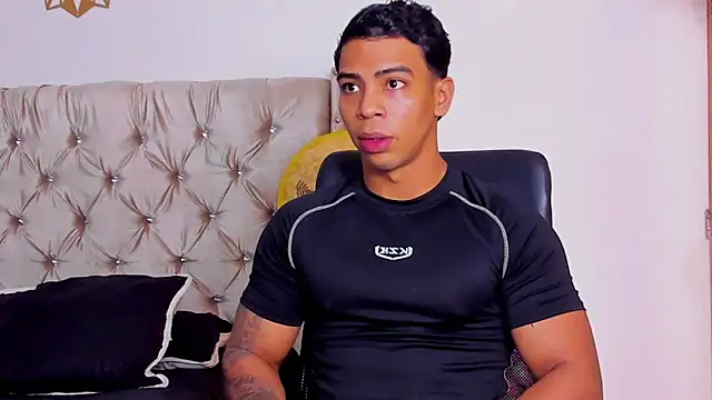 Andrew wolf7 online show from October 18, 2:40 pm