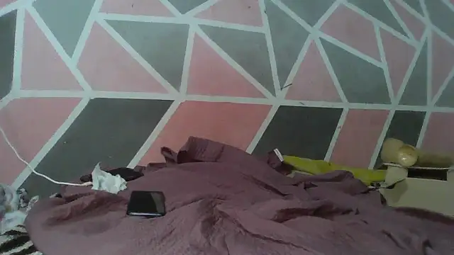 Snapshot of thasmyni chatting on March 30, 12:55 am thasmyni online show from March 30, 12:55 am