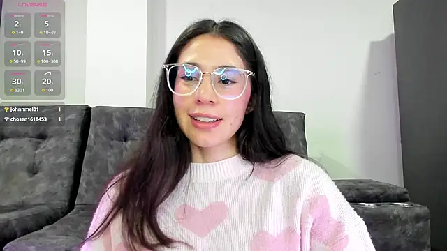 emmadiaz1 online show from February 2, 3:16 am