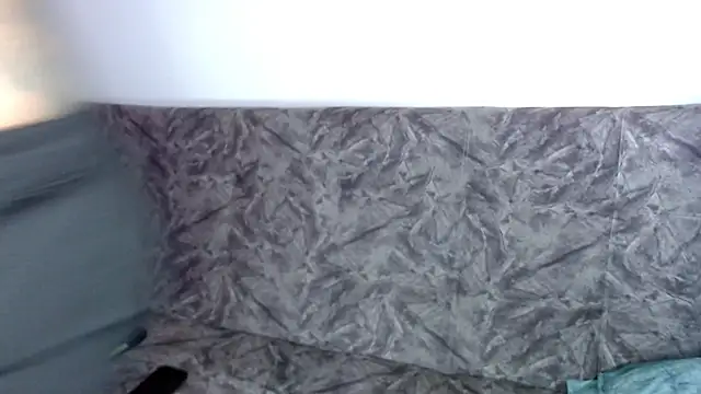 Snapshot of Exotic_tatto27121 chatting on December 29, 5:44 pm Exotic tatto27121 online show from December 29, 5:44 pm