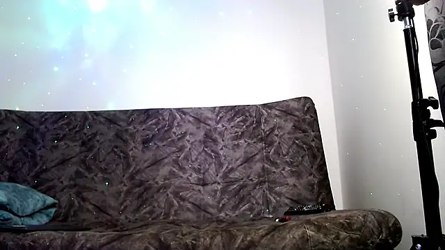 Snapshot of Exotic_tatto27121 chatting on December 30, 6:16 pm Exotic tatto27121 online show from December 30, 6:16 pm