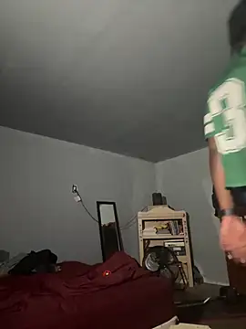 SluttyLyfe4L online show from December 3, 5:37 am