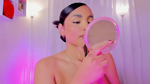 AishaPeyton online show from July 30, 9:52 am