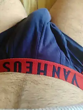 Snapshot of AndrewG_8551 chatting on February 2, 11:40 am AndrewG 8551 online show from February 2, 11:40 am