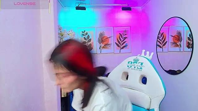 Dafne huges online show from November 16, 12:33 pm