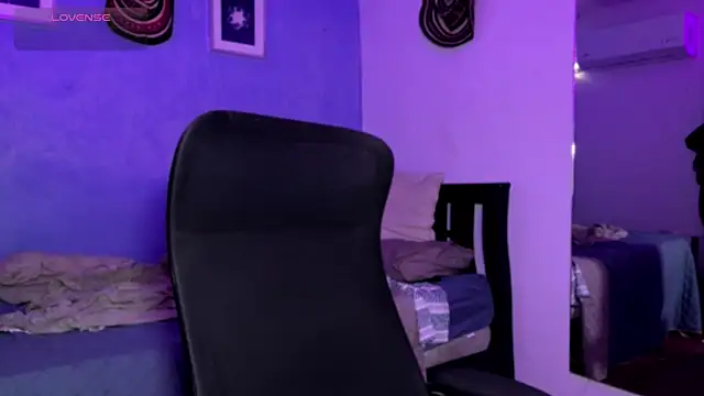 Xander bonnet1 online show from November 27, 1:57 pm