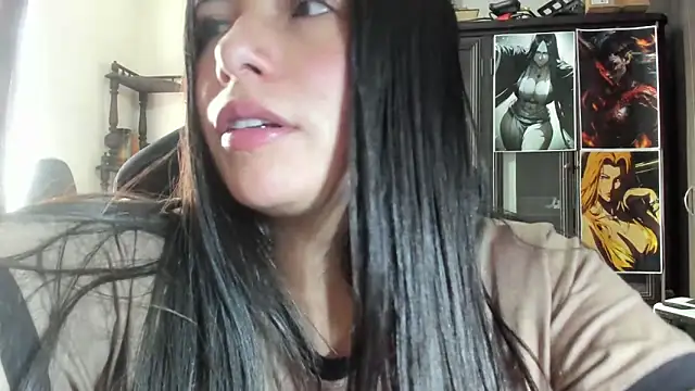 Snapshot of missexy303av chatting on March 14, 8:06 pm missexy303av online show from March 14, 8:06 pm